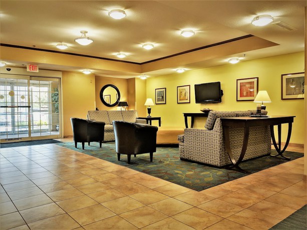 Imagen de los interiores del Hotel Candlewood Suites Macon, an IHG. Foto 19