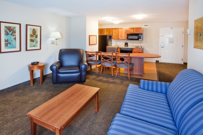 Imagen de la habitación del Hotel Candlewood Suites Macon, an IHG. Foto 17