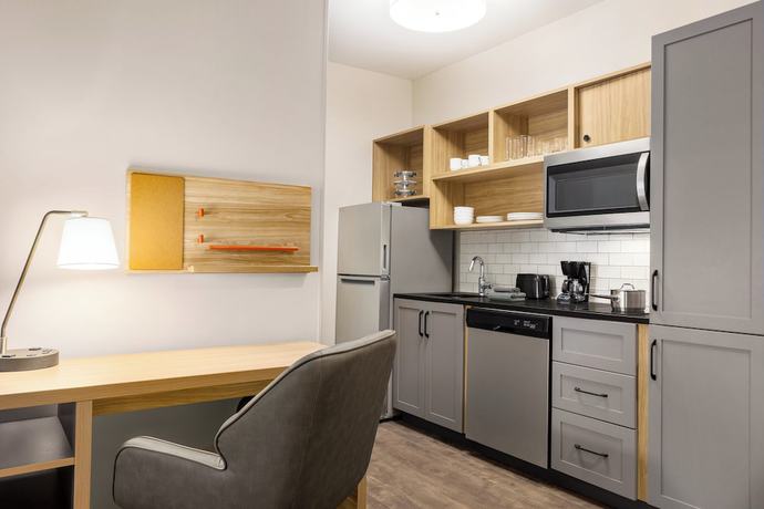 Imagen de la habitación del Hotel Candlewood Suites Mcpherson, An Ihg. Foto 4