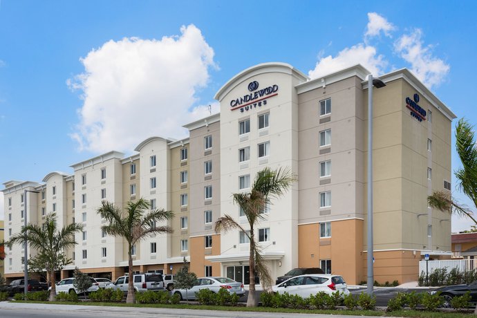 Imagen general del Hotel Candlewood Suites Miami Intl Airport-36th St, an IHG Hotel. Foto 1