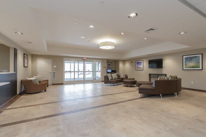 Imagen del bar/restaurante del Hotel Candlewood Suites Mishawaka North, An Ihg. Foto 3
