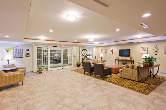 Imagen de los interiores del Hotel Candlewood Suites Montgomery- North, An Ihg. Foto 18