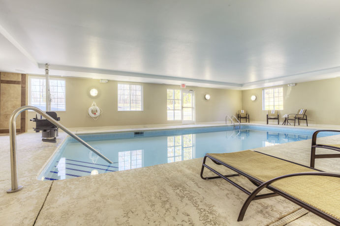 Imagen de los interiores del Hotel Candlewood Suites Mooresville. Foto 8