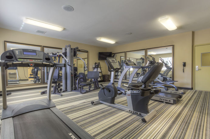 Imagen de los interiores del Hotel Candlewood Suites Mooresville. Foto 10