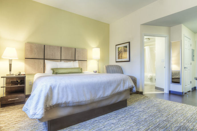 Imagen de la habitación del Hotel Candlewood Suites Mooresville. Foto 3