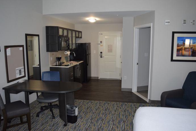 Imagen de la habitación del Hotel Candlewood Suites Nashville - Metro Center, an IHG Hotel. Foto 3