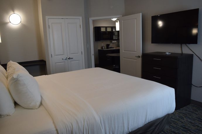 Imagen de la habitación del Hotel Candlewood Suites Nashville - Metro Center, an IHG Hotel. Foto 4