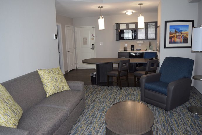 Imagen de la habitación del Hotel Candlewood Suites Nashville - Metro Center, an IHG Hotel. Foto 5