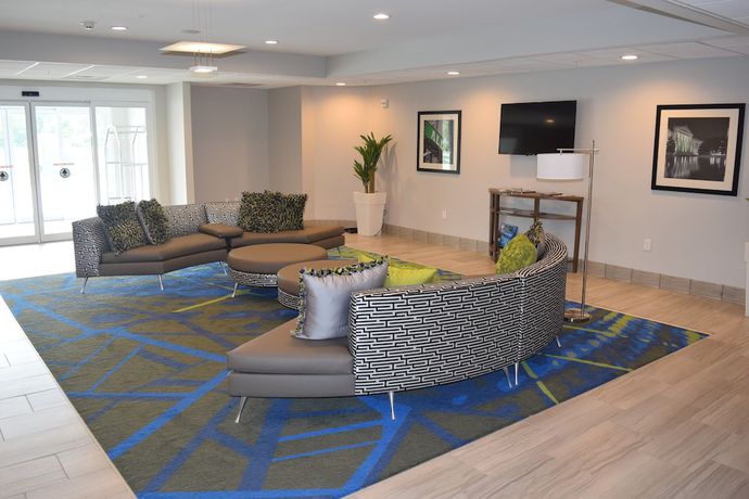 Imagen de los interiores del Hotel Candlewood Suites Nashville - Metro Center, an IHG Hotel. Foto 20