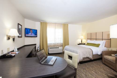 Imagen de la habitación del Hotel Candlewood Suites New Braunfels. Foto 11