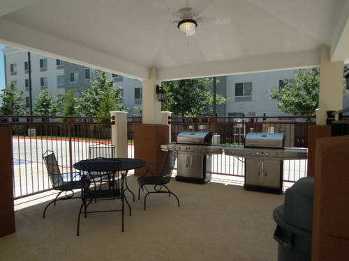 Imagen general del Hotel Candlewood Suites New Braunfels. Foto 1