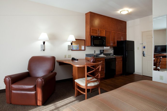 Imagen de la habitación del Hotel Candlewood Suites New Iberia, An Ihg. Foto 10