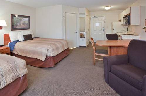 Imagen de la habitación del Hotel Candlewood Suites Newport News/yorktown, An Ihg. Foto 2