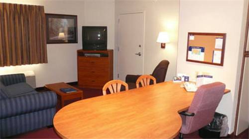 Imagen de la habitación del Hotel Candlewood Suites Newport News/yorktown, An Ihg. Foto 9