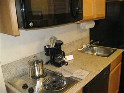 Imagen de la habitación del Hotel Candlewood Suites Olathe, An Ihg. Foto 11