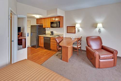 Imagen de la habitación del Hotel Candlewood Suites Omaha Airport. Foto 12