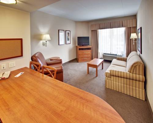 Imagen de la habitación del Hotel Candlewood Suites Omaha Airport. Foto 13