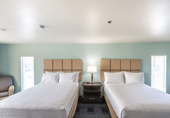 Imagen de la habitación del Hotel Candlewood Suites Ontario - Convention Center , an IHG. Foto 14