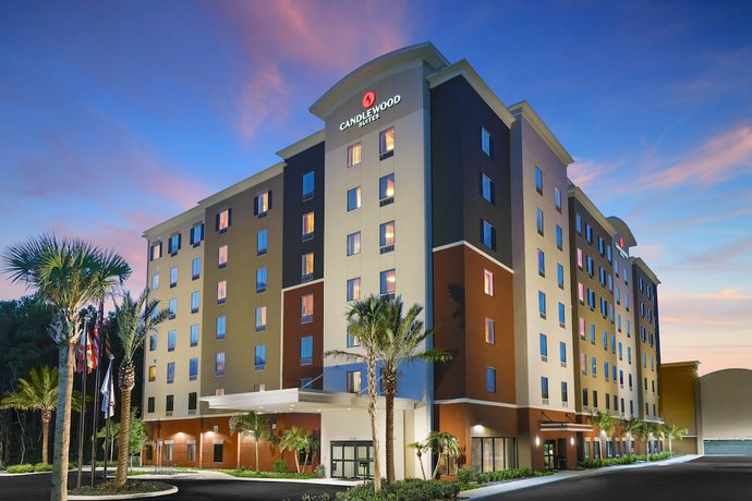 Imagen general del Hotel Candlewood Suites Orlando - Lake Buena Vista, an IHG. Foto 2