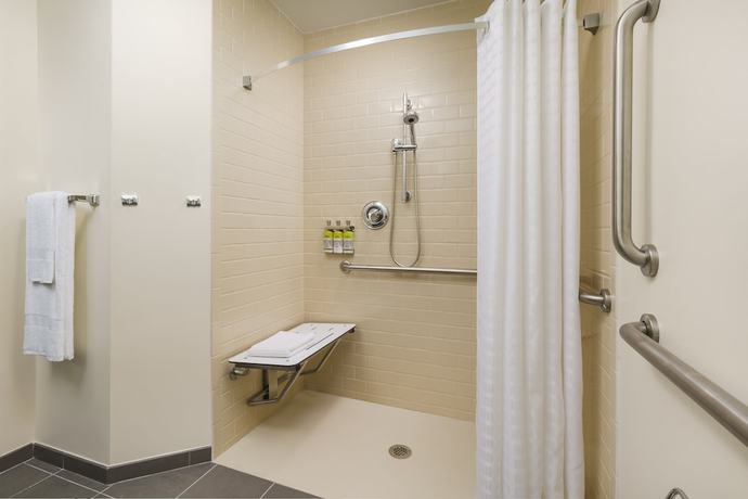 Imagen de la habitación del Hotel Candlewood Suites Orlando - Lake Buena Vista, an IHG. Foto 15