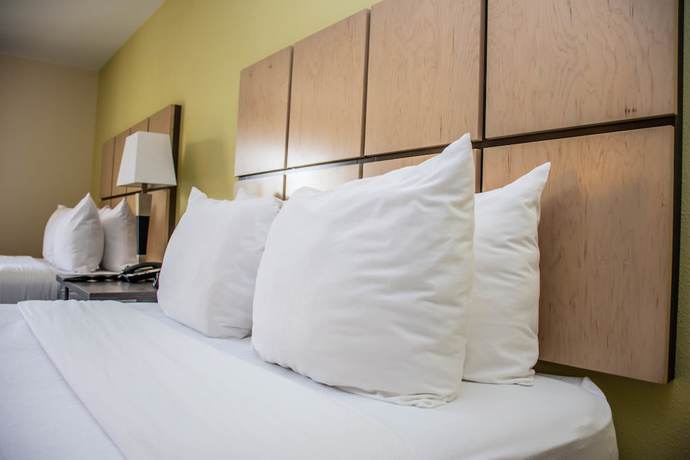 Imagen de la habitación del Hotel Candlewood Suites : Overland Park - W 135th St, An Ihg. Foto 4