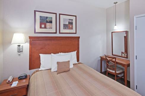 Imagen de la habitación del Hotel Candlewood Suites Owasso, An Ihg. Foto 9