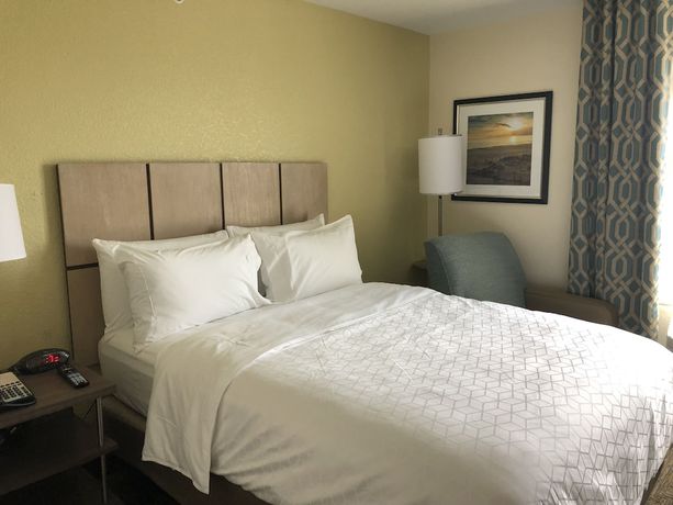 Imagen de la habitación del Hotel Candlewood Suites Panama City Beach Pier, an IHG. Foto 17