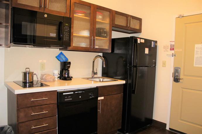 Imagen general del Hotel Candlewood Suites Pensacola - University Area, An Ihg. Foto 4