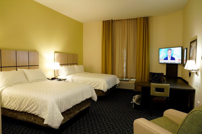 Imagen de la habitación del Hotel Candlewood Suites Plano North, an IHG. Foto 7
