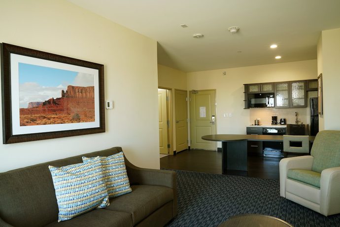 Imagen de la habitación del Hotel Candlewood Suites Plano North, an IHG. Foto 12