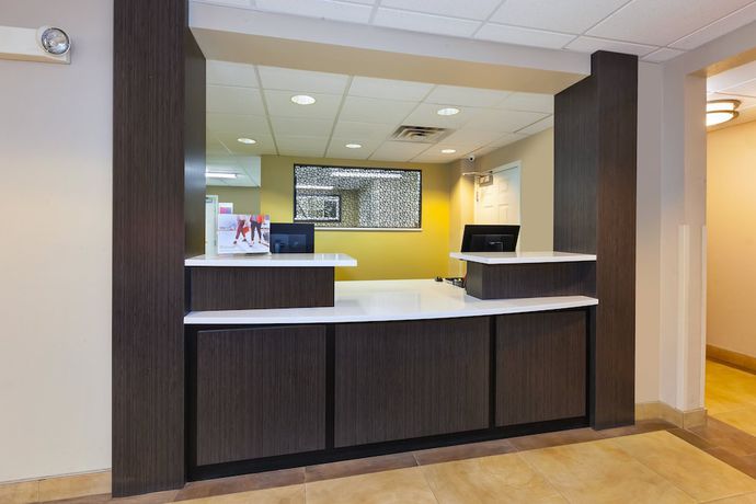 Imagen de los interiores del Hotel Candlewood Suites Polaris, An Ihg. Foto 17