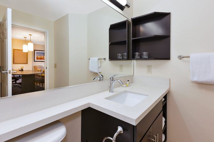 Imagen de la habitación del Hotel Candlewood Suites Polaris, An Ihg. Foto 8