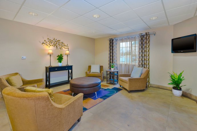 Imagen de los interiores del Hotel Candlewood Suites Polaris, An Ihg. Foto 18