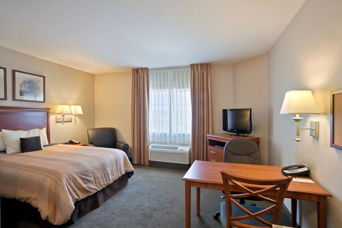 Imagen de la habitación del Hotel Candlewood Suites Portland Airport, An Ihg. Foto 4