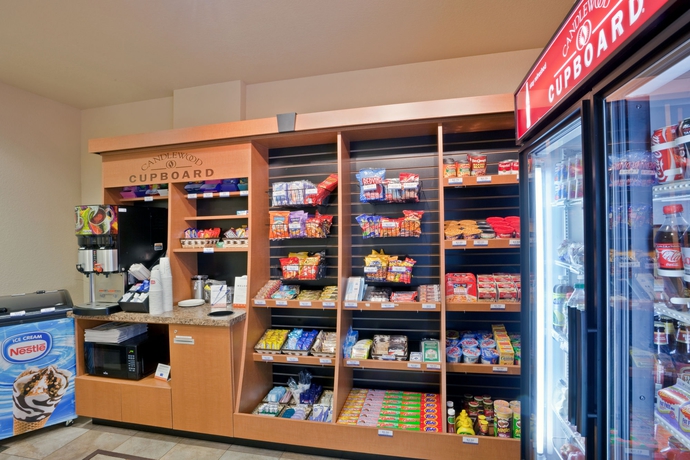 Imagen del bar/restaurante del Hotel Candlewood Suites Portland Airport, An Ihg. Foto 3