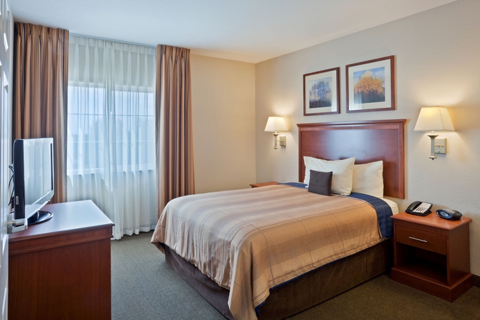 Imagen de la habitación del Hotel Candlewood Suites Portland Airport, An Ihg. Foto 9