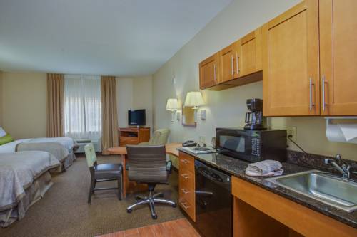 Imagen de la habitación del Hotel Candlewood Suites Richmond Airport. Foto 4