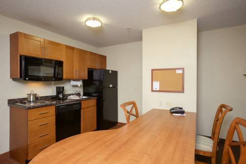 Imagen de la habitación del Hotel Candlewood Suites Richmond Airport. Foto 7