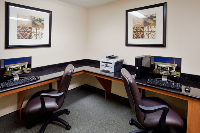 Imagen de la habitación del Hotel Candlewood Suites Richmond North Glen Allen, An Ihg. Foto 3