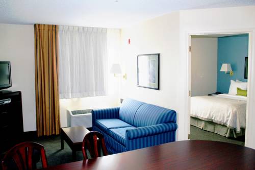 Imagen de la habitación del Hotel Candlewood Suites Richmond West End Short Pump. Foto 7