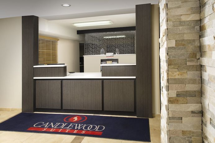 Imagen de los interiores del Hotel Candlewood Suites Richmond-South, an IHG. Foto 15