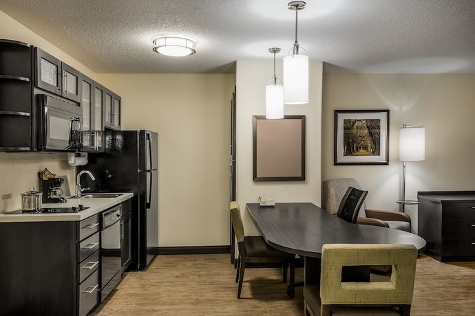 Imagen de la habitación del Hotel Candlewood Suites Richmond-west, An Ihg. Foto 9