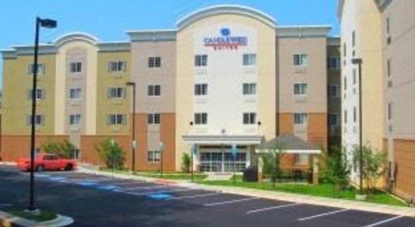 Imagen general del Hotel Candlewood Suites Saint Joseph. Foto 8