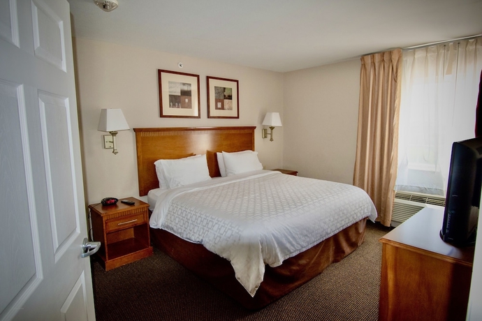 Imagen de la habitación del Hotel Candlewood Suites San Antonio Nw Near Seaworld, An Ihg. Foto 5