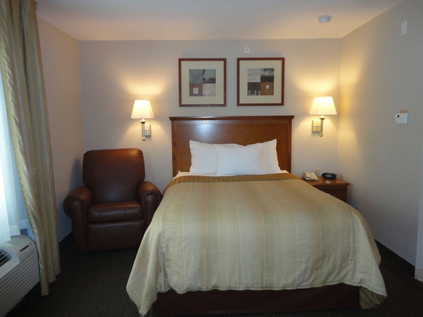 Imagen de la habitación del Hotel Candlewood Suites San Antonio Nw Near Seaworld, An Ihg. Foto 8