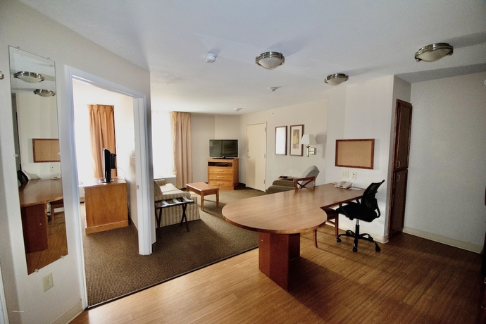 Imagen de la habitación del Hotel Candlewood Suites San Antonio Nw Near Seaworld, An Ihg. Foto 9