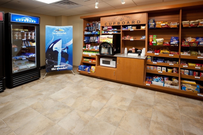 Imagen de los interiores del Hotel Candlewood Suites San Antonio Nw Near Seaworld, An Ihg. Foto 16