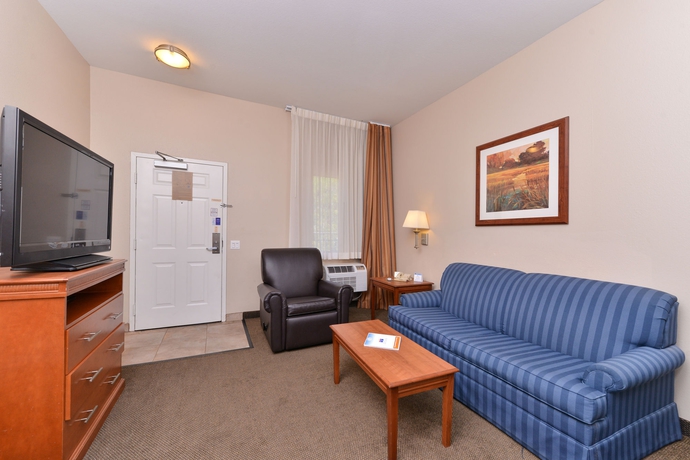 Imagen de los interiores del Hotel Candlewood Suites San Diego, An Ihg. Foto 15
