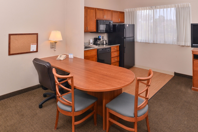 Imagen de la habitación del Hotel Candlewood Suites San Diego, An Ihg. Foto 11