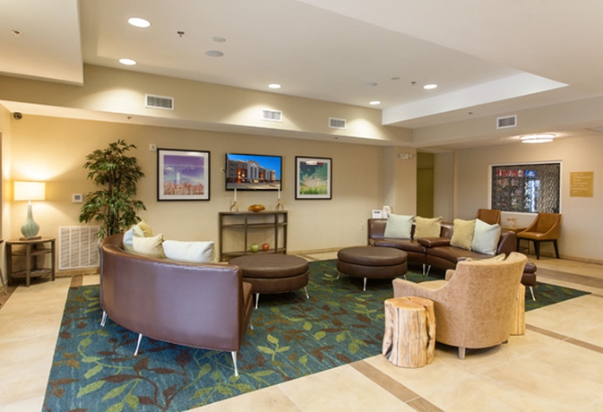 Imagen de los interiores del Hotel Candlewood Suites San Marcos, An Ihg. Foto 11